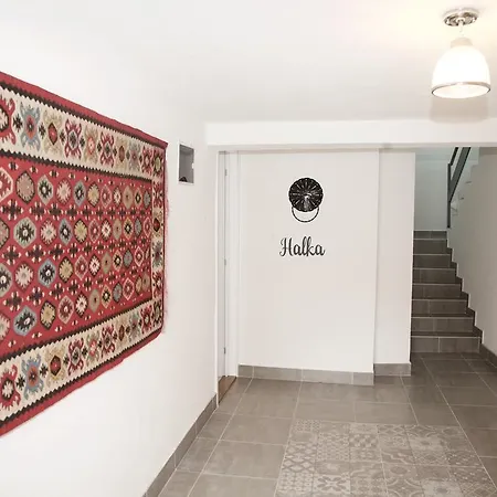 Apartament Halka *